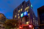 Holiday Inn Express Bangkok Sukhumvit 11 by IHG - Image 2